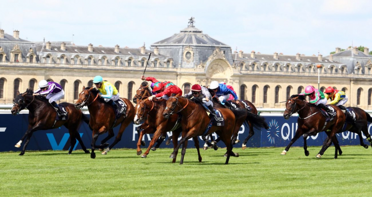 Qipco Prix du Jockey Club  la corde, vraiment un avantage ?  Equidia