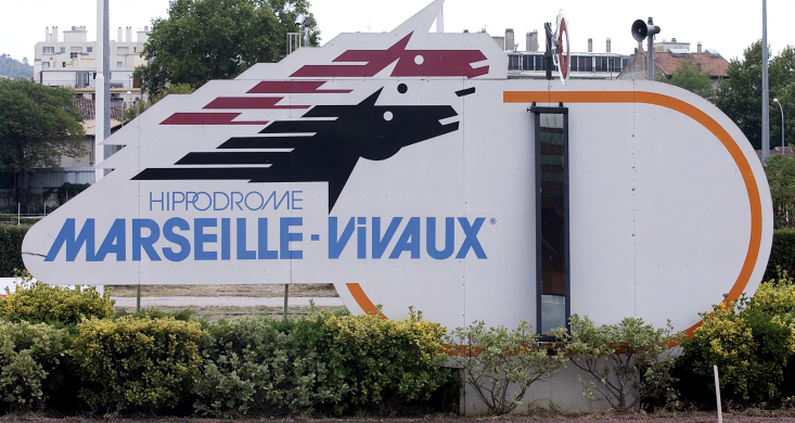 Lundi à Vivaux : Marvin Grandin passe professionnel, Christophe Soumillon  soigne ses stats ! | Equidia